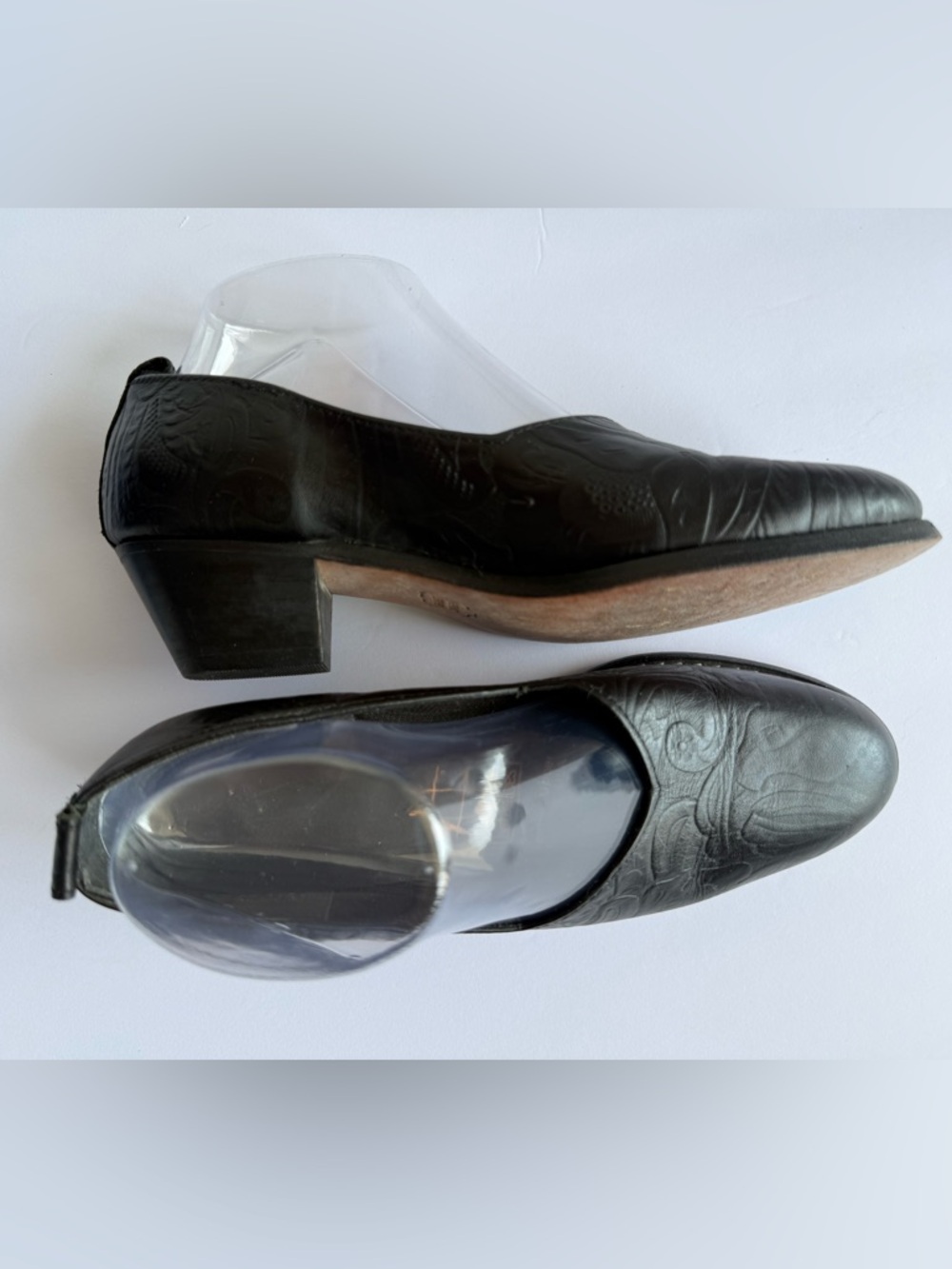 VTG Tic Tac Toes Black Embossed Leather Slip On Loafers Western Style Women 7W